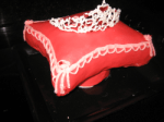 pillow cake with tiara corner view