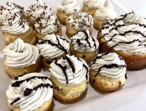 vanilla cake and swiss meringue buttercream frosting